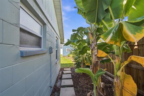 Villa ou maison à vendre à Largo, Floride: 3 chambres, 104.98 m2 № 2401082 - photo 21