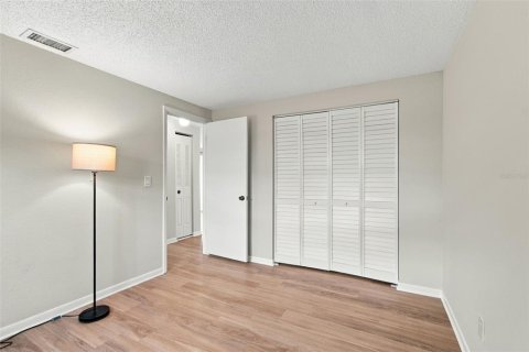 Villa ou maison à vendre à Largo, Floride: 3 chambres, 104.98 m2 № 2401082 - photo 14