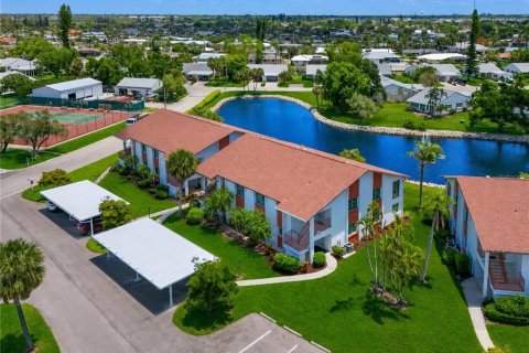 Condo in Bradenton, Florida, 2 bedrooms  № 2093978 - photo 28