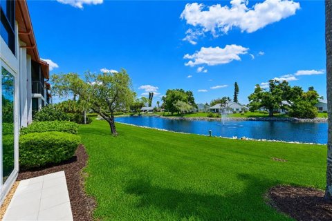 Condo in Bradenton, Florida, 2 bedrooms  № 2093978 - photo 11