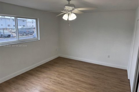 Apartment in Miami, Florida 1 bedroom, 62.71 sq.m. № 2002272 - photo 5