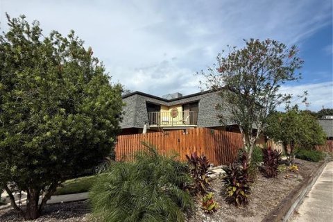 Touwnhouse à louer à New Smyrna Beach, Floride: 2 chambres, 123.37 m2 № 2416277 - photo 2