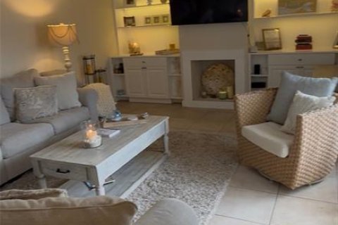 Touwnhouse à louer à New Smyrna Beach, Floride: 2 chambres, 123.37 m2 № 2416277 - photo 3