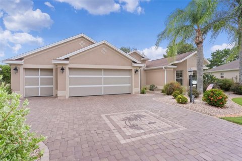 Casa en venta en The Villages, Florida, 3 dormitorios, 229 m2 № 1914965 - foto 1