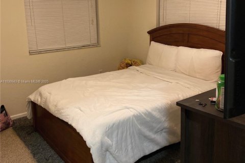 Condominio en venta en Homestead, Florida, 3 dormitorios, 132.2 m2 № 1935201 - foto 12