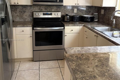 Condominio en venta en Homestead, Florida, 3 dormitorios, 132.2 m2 № 1935201 - foto 4