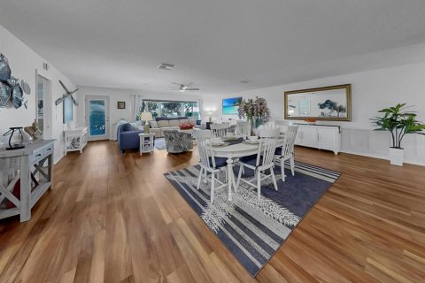 Condominio en venta en Sun City Center, Florida, 2 dormitorios, 146.69 m2 № 2121391 - foto 7