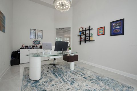 House in Gainesville, Florida 4 bedrooms, 301.1 sq.m. № 1808567 - photo 29
