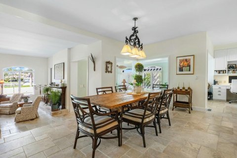 Купить таунхаус в Стьюарт, Флорида 9 комнат, 369.38м2, № 2431347 - фото 18