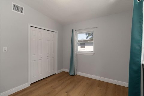 House in Orlando, Florida 3 bedrooms, 93.55 sq.m. № 2096354 - photo 20