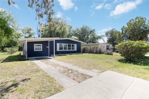 House in Orlando, Florida 3 bedrooms, 93.55 sq.m. № 2096354 - photo 2