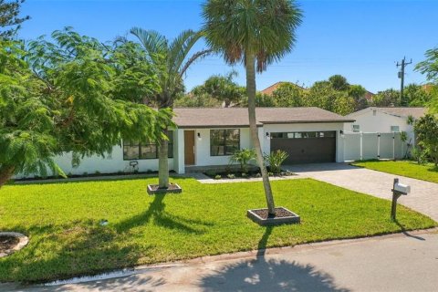 Villa ou maison à vendre à Satellite Beach, Floride: 3 chambres, 103.86 m2 № 2415392 - photo 3