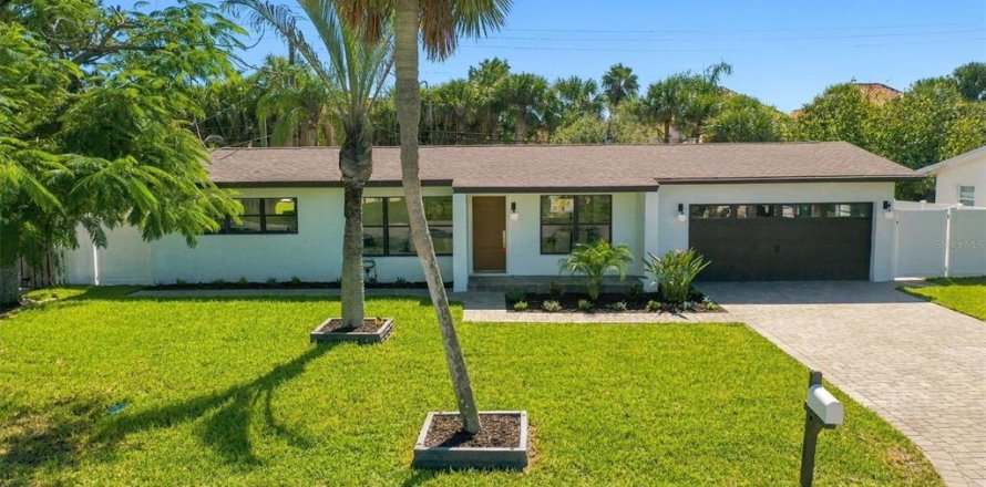 Villa ou maison à Satellite Beach, Floride 3 chambres, 103.86 m2 № 2415392