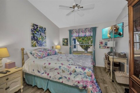House in Punta Gorda, Florida 2 bedrooms, 128.76 sq.m. № 2393432 - photo 18