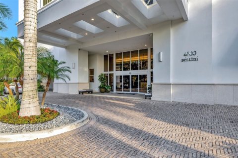 Condominio en venta en Aventura, Florida, 3 dormitorios, 207.64 m2 № 1818667 - foto 2