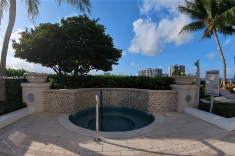 Condominio en venta en Aventura, Florida, 3 dormitorios, 207.64 m2 № 1818667 - foto 16