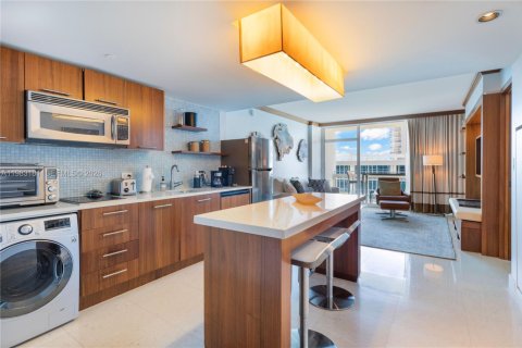 Снять в аренду кондоминиум в Майами-Бич, Флорида 1 спальня, 66.61м2, № 2050219 - фото 5