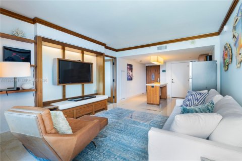 Снять в аренду кондоминиум в Майами-Бич, Флорида 1 спальня, 66.61м2, № 2050219 - фото 8