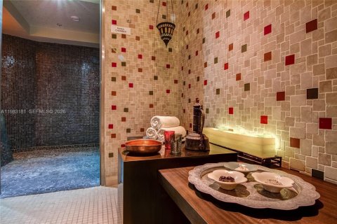 Снять в аренду кондоминиум в Майами-Бич, Флорида 1 спальня, 66.61м2, № 2050219 - фото 23