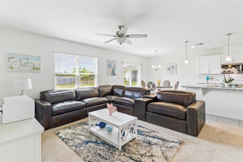 Casa en venta en New Smyrna Beach, Florida, 5 dormitorios, 248.42 m2 № 1719021 - foto 23