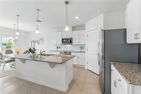 Casa en venta en New Smyrna Beach, Florida, 5 dormitorios, 248.42 m2 № 1719021 - foto 16
