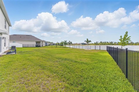 Casa en venta en New Smyrna Beach, Florida, 5 dormitorios, 248.42 m2 № 1719021 - foto 10