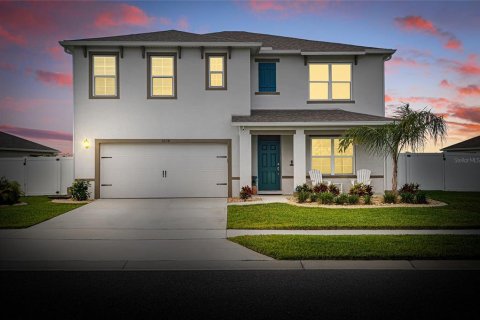 Casa en venta en New Smyrna Beach, Florida, 5 dormitorios, 248.42 m2 № 1719021 - foto 1