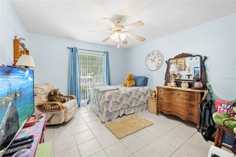 House in Spring Hill, Florida 2 bedrooms, 102.66 sq.m. № 2395839 - photo 20