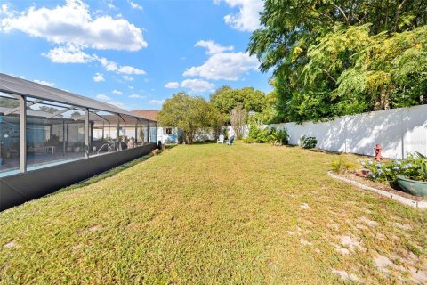 House in Spring Hill, Florida 2 bedrooms, 102.66 sq.m. № 2395839 - photo 23