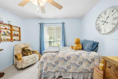 House in Spring Hill, Florida 2 bedrooms, 102.66 sq.m. № 2395839 - photo 21