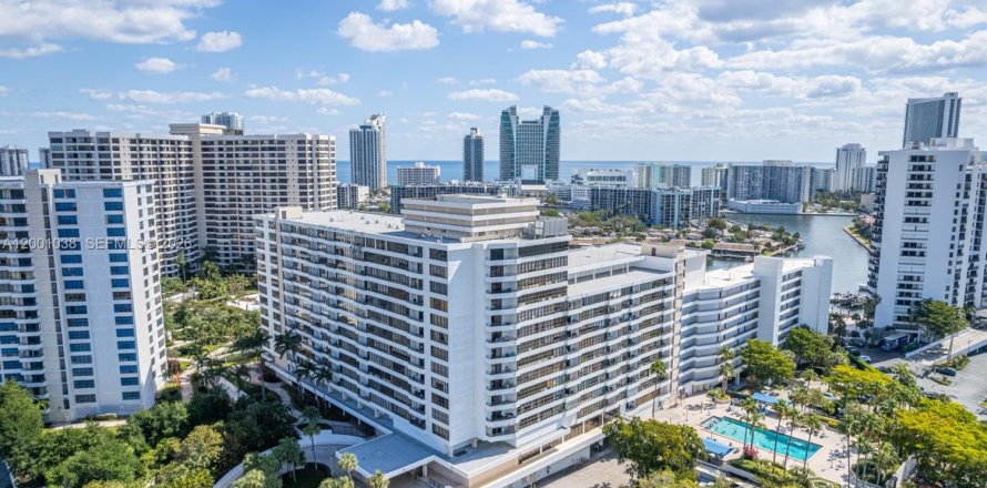 Condo à Hallandale Beach, Floride, 1 chambre № 2064991