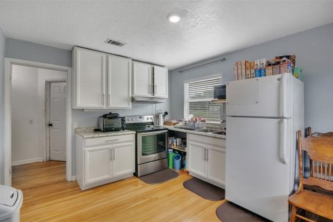 Casa en venta en Winter Haven, Florida, 4 dormitorios, 156.08 m2 № 2212813 - foto 15
