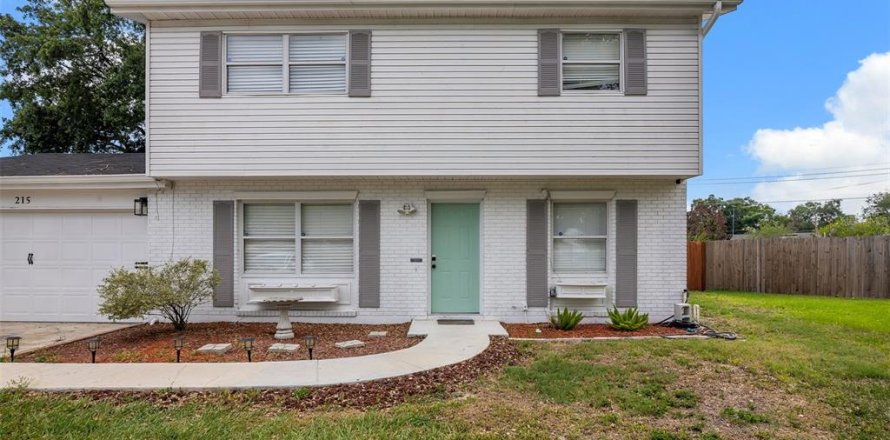 Casa en Winter Haven, Florida 4 dormitorios, 156.08 m2 № 2212813