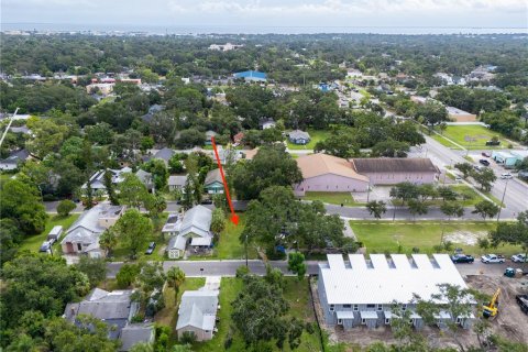 Terreno en venta en Saint Petersburg, Florida № 1904926 - foto 6