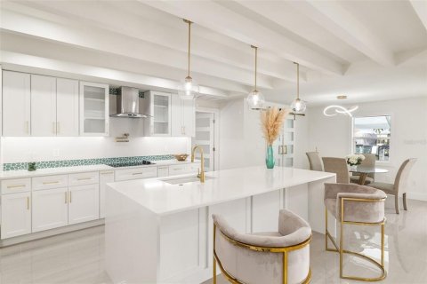 Villa ou maison à vendre à Punta Gorda, Floride: 4 chambres, 258.55 m2 № 1538537 - photo 10