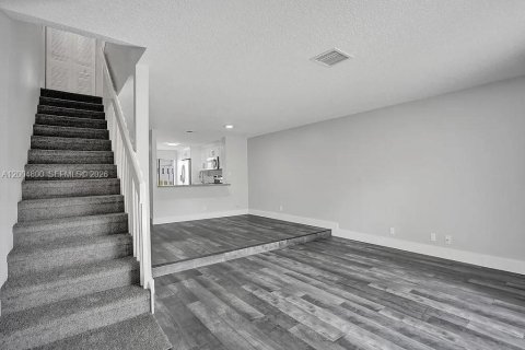Casa en venta en Davie, Florida, 2 dormitorios, 121.89 m2 № 2074329 - foto 9