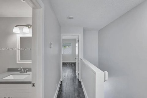 Casa en venta en Davie, Florida, 2 dormitorios, 121.89 m2 № 2074329 - foto 12