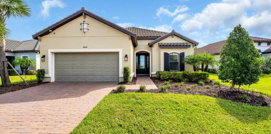 Casa en Palmetto, Florida 3 dormitorios, 215.81 m2 № 1913414