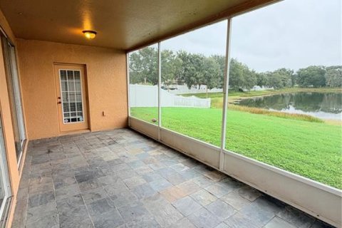 Villa ou maison à louer à Wesley Chapel, Floride: 3 chambres, 152.36 m2 № 2405762 - photo 24