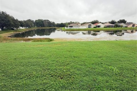 Villa ou maison à louer à Wesley Chapel, Floride: 3 chambres, 152.36 m2 № 2405762 - photo 26