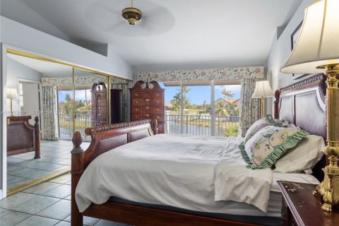 Casa en venta en Doral, Florida, 4 dormitorios, 248.51 m2 № 2029915 - foto 26