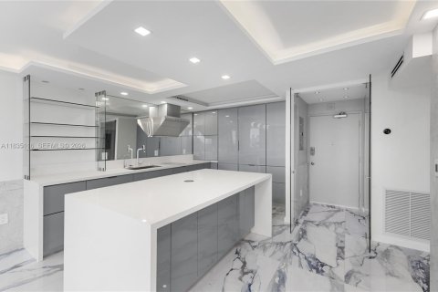 Condominio en venta en Miami Beach, Florida, 1 dormitorio, 61.22 m2 № 2090269 - foto 5