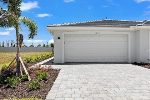 Купить виллу или дом в Энглвуд, Флорида 3 комнаты, 145.3м2, № 1840529 - фото 2