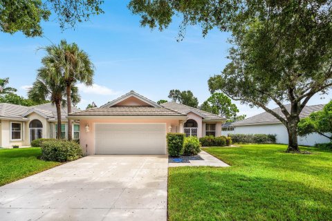 Casa en Hobe Sound, Florida 3 dormitorios, 187.38 m2 № 2386847