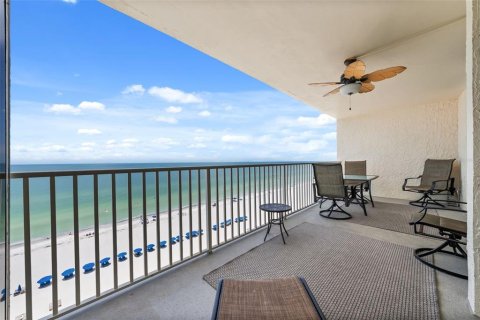 Condominio en venta en Indian Shores, Florida, 3 dormitorios, 109.62 m2 № 2224327 - foto 18