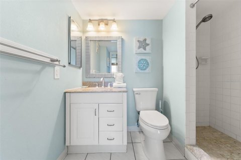 Condominio en venta en Indian Shores, Florida, 3 dormitorios, 109.62 m2 № 2224327 - foto 30