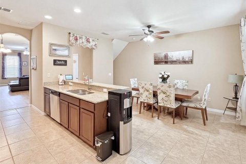 Touwnhouse à vendre à Lake Mary, Floride: 3 chambres, 214.33 m2 № 2215639 - photo 15