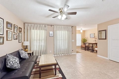 Touwnhouse à vendre à Lake Mary, Floride: 3 chambres, 214.33 m2 № 2215639 - photo 27