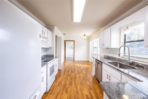 Villa ou maison à vendre à Ocala, Floride: 3 chambres, 135.82 m2 № 2383665 - photo 21