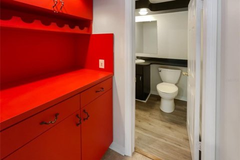 Condo in Orlando, Florida, 3 bedrooms  № 1598388 - photo 17